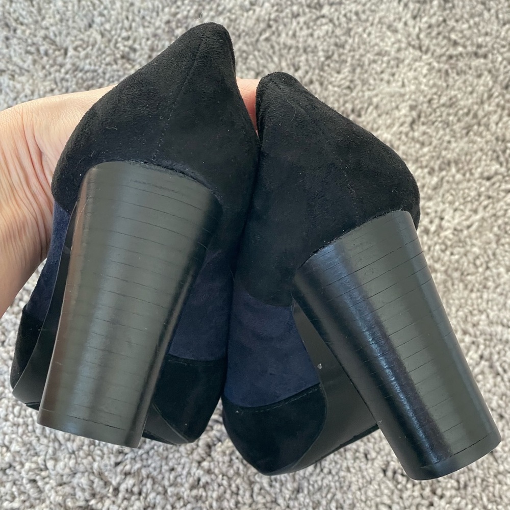 NWOT Impo Black and Blue Suede Heels - Picture 6 of 10